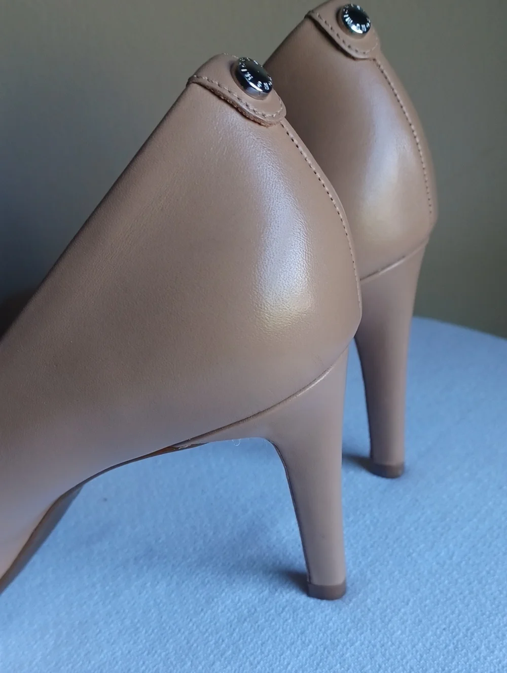 Michael Kors Tan Heels